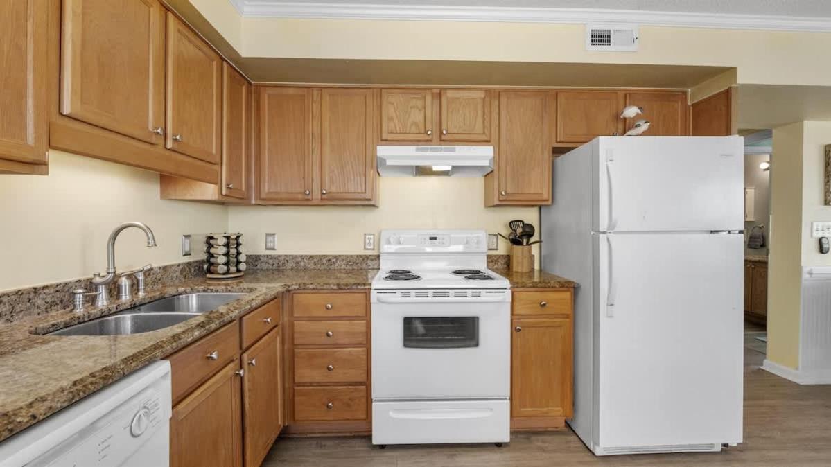 *2Br Oceanfront Retreat*King Ensuite*Pool*Nmb Cherry Grove*Pc4 默特尔比奇 外观 照片